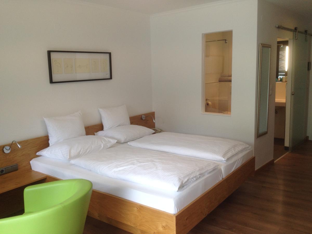 Seehotel Lilly Strobl Exterior foto